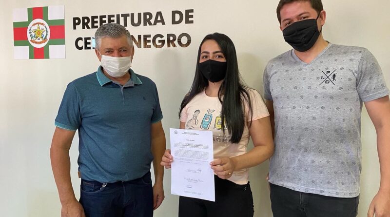 Novos aprovados no Concurso Público e no Processo Seletivo passam a integrar o quadro de funcionários do município de Cerro Negro